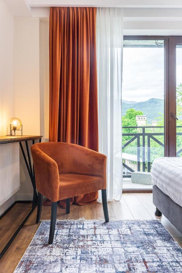 Hotel Chatini Mestia Buitenkant foto